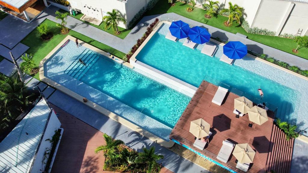 dreamer beach club hotels for gays san andres swimming pool
