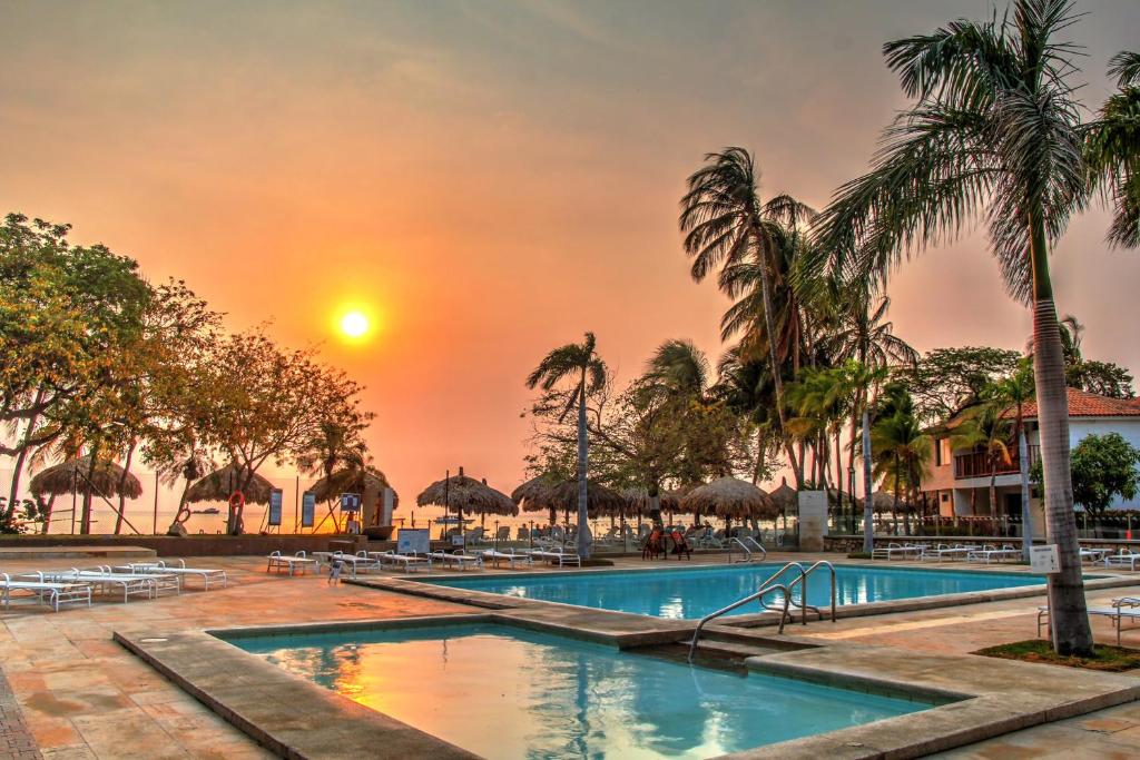 estelar santamar hotel & centro de convenciones hotels for gays santa marta swimming pool