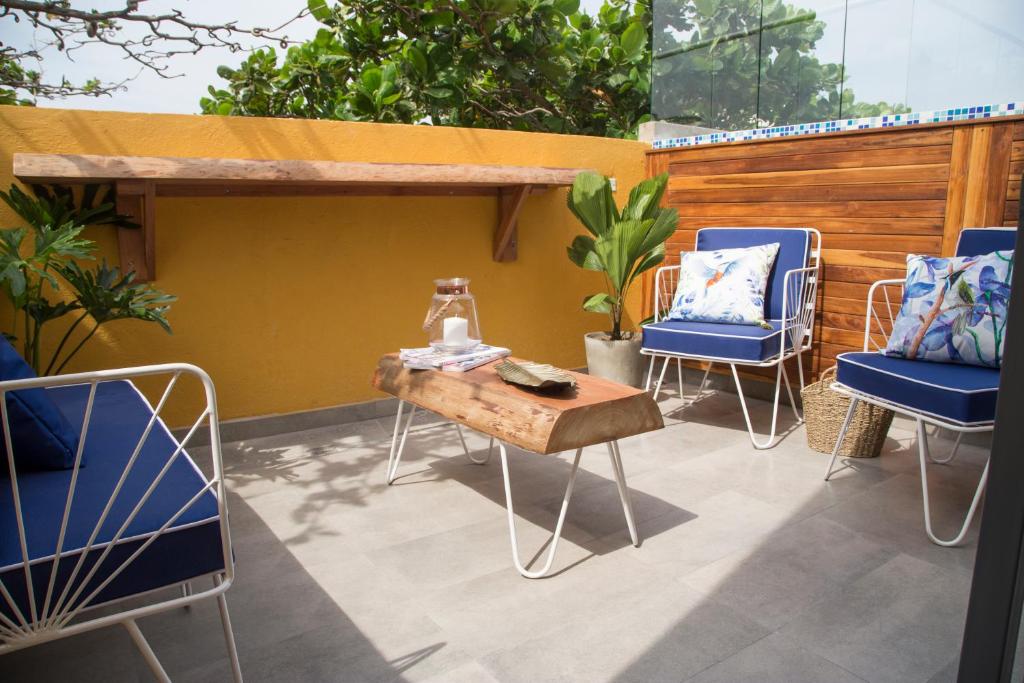 hotel boutique casa mia hotels for gays santa marta terrace