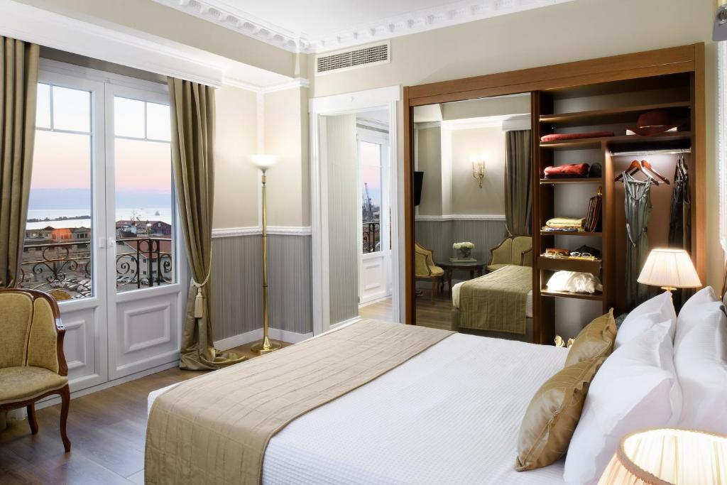 mediterranean palace hotels for gays thessaloniki room