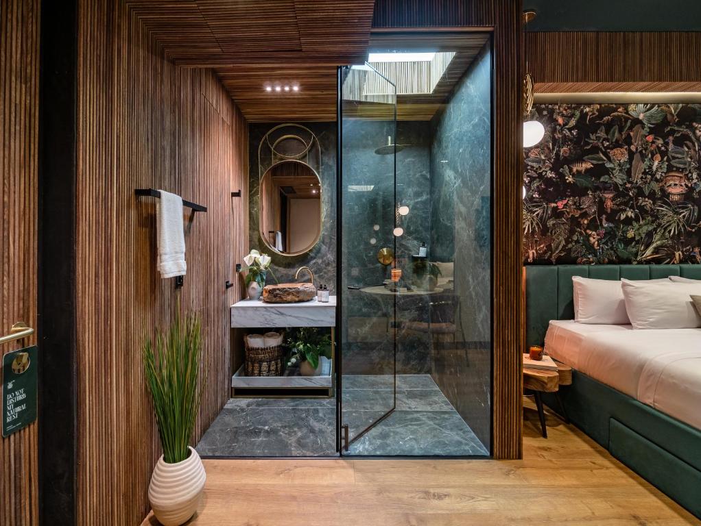 selvario 36 hotel hotels for gays medellin room