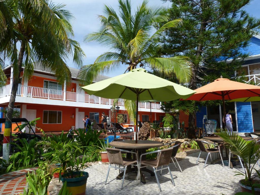 sunset hotel hotels for gays san andres exterior