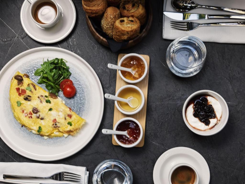 vanoro hotel hotels for gays thessaloniki break fast